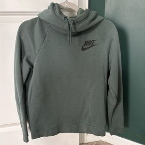 Nike sweatshirt